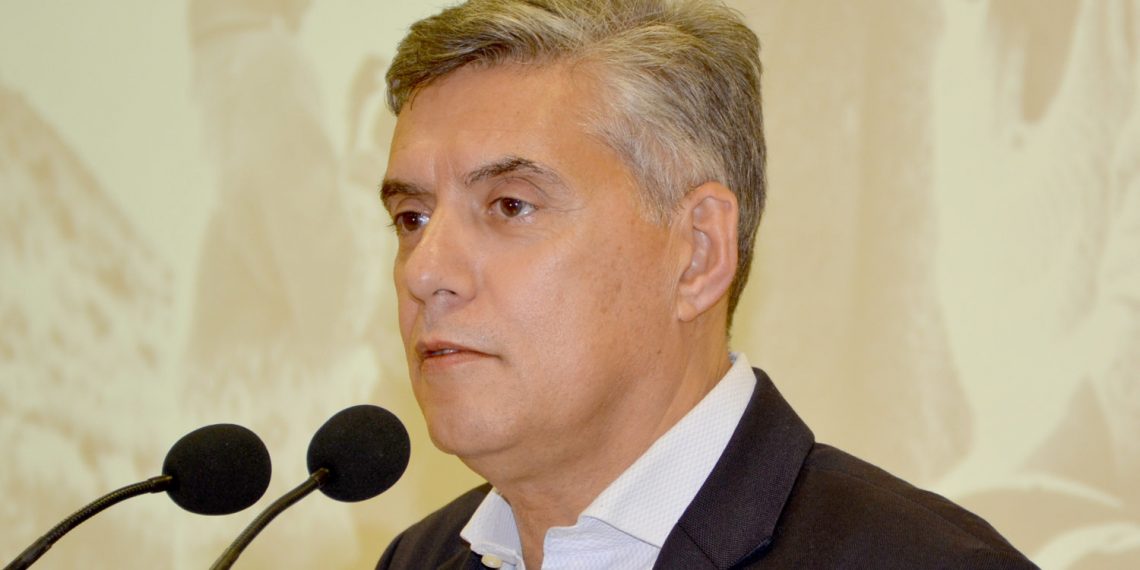 Ετοιμάζεται για …σκληρό ροκ ο Περιφερειάρχης Θεσσαλίας