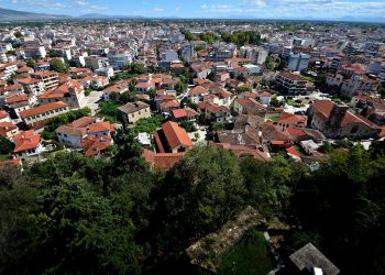 Επί ποδός Λογιστές και Συμβολαιογράφοι