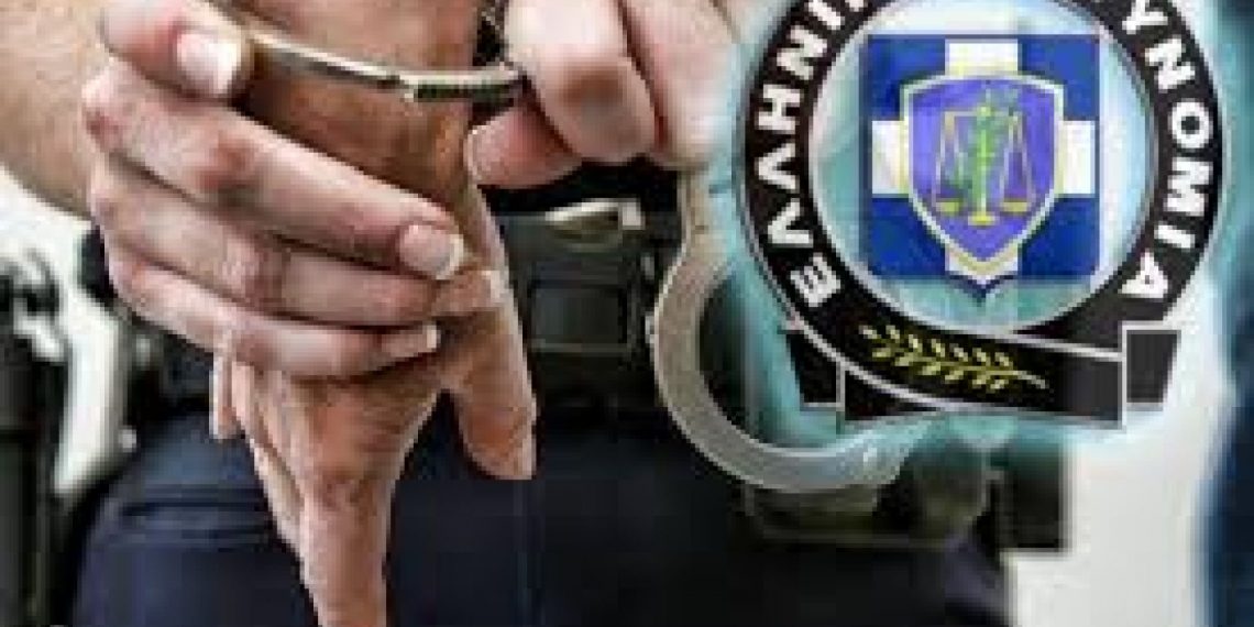 «Ντου» και συλλήψεις σε οικίες των Τρικάλων