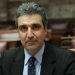 Μια αποχώρηση και μια παραίτηση που δείχνουν πολιτικές διεργασίες
