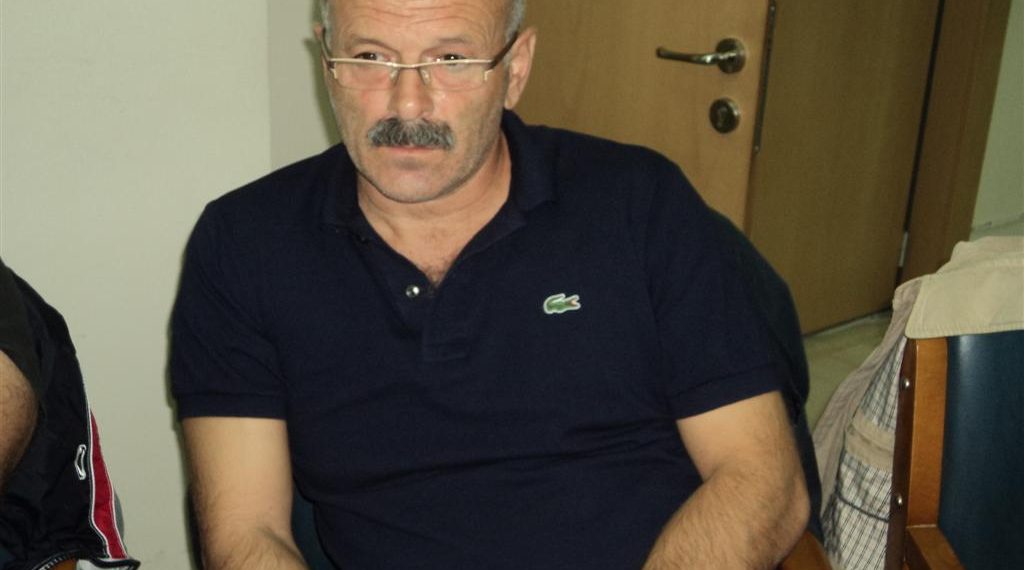 Στου κουφού την πόρτα…