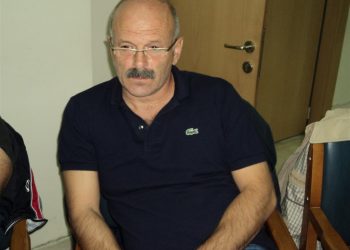 Στου κουφού την πόρτα…