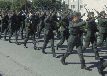 Η …δεύτερη παρέλαση της ΣΜΥ