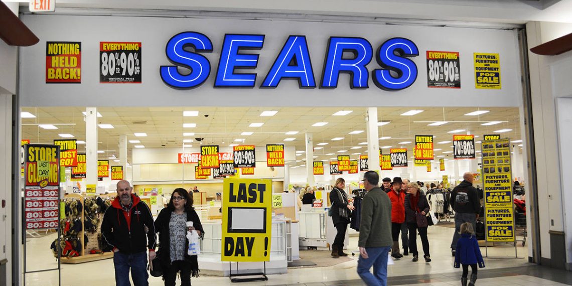 Ένα βήμα πριν τον «ξαφνικό θάνατο» η «Sears»