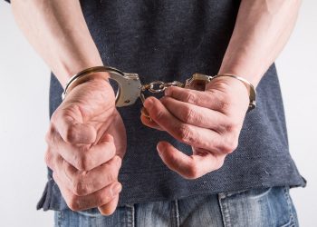 Παράνομη κατοχή ναρκωτικών χαπιών