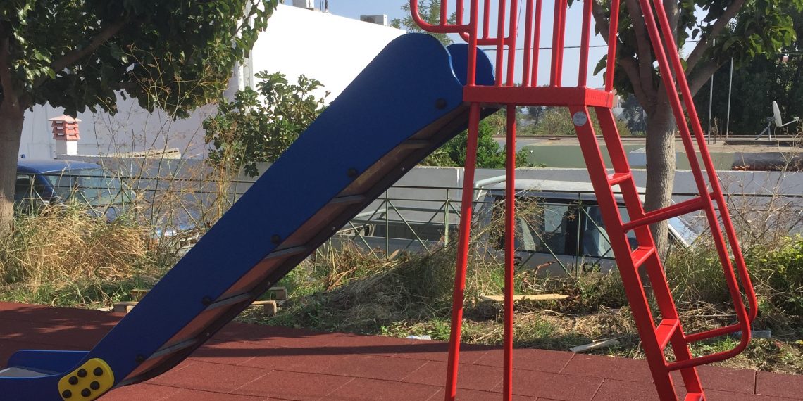 Παρεμβάσεις αναπλάσεων υφιστάμενων παιδικών χαρών