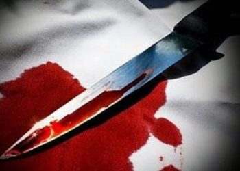 Θυμήθηκε στα γεράματα ότι έχει πρόβλημα με την γυναίκα του…