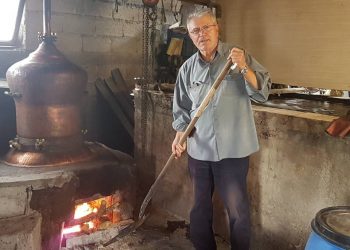 Δια χειρός Δημάρχου και χωρίς …γλυκάνισο