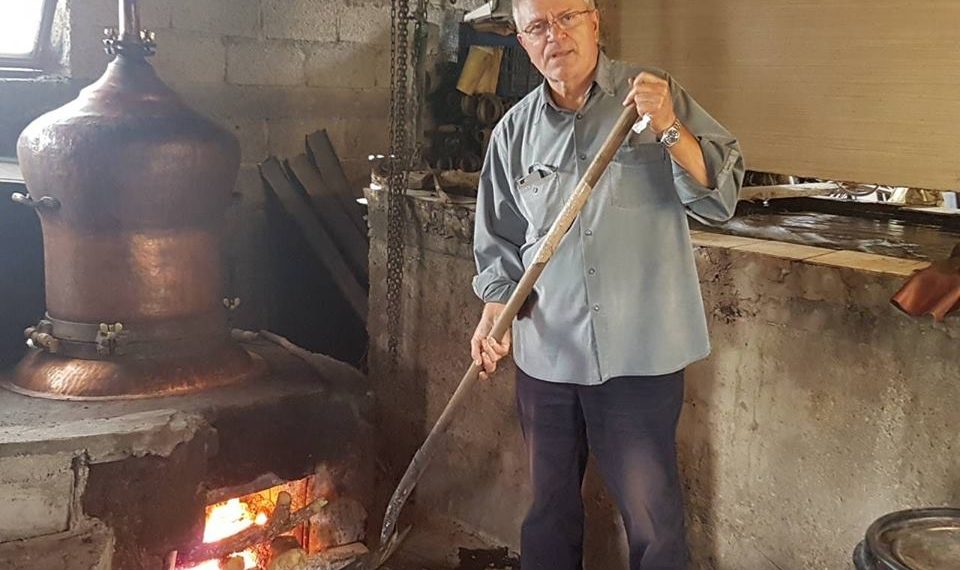 Δια χειρός Δημάρχου και χωρίς …γλυκάνισο