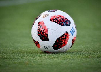 Μαζί με την Εθνική Επέτειο και …σέντρα