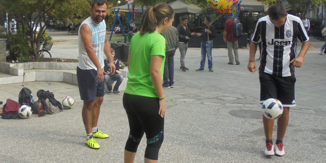 Μάθε μπαλίτσα….