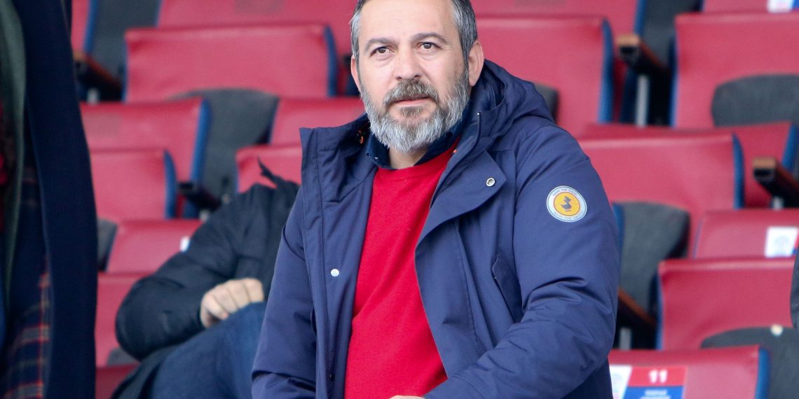 Στον …Υπουργό ο Δημήτρης Μπαταγιάνης