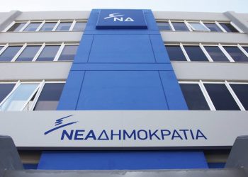 Ένας στην …απέξω