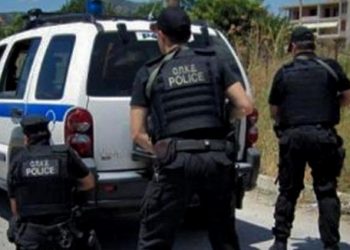 Χειροπέδες στα Τρίκαλα σε 27χρονο και 57χρονο