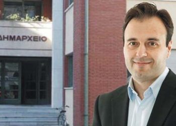 Παραμένει χωρίς …αντίπαλο λόγω …Φώφης