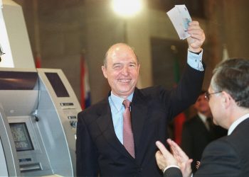 Τελικά ο … «καταλληλότερος»  δεν έκανε για Πρωθυπουργός…