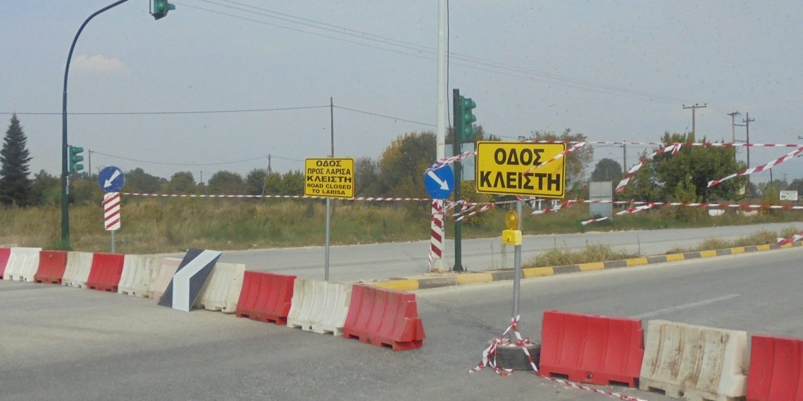 Μπήκε η …μπουλντόζα