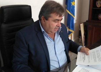 Όλα στην ώρα τους και όλα νόμιμα