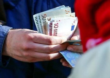 Την άλλη Τρίτη στους τραπεζικούς λογαριασμούς των δικαιούχων το ΚΕΑ