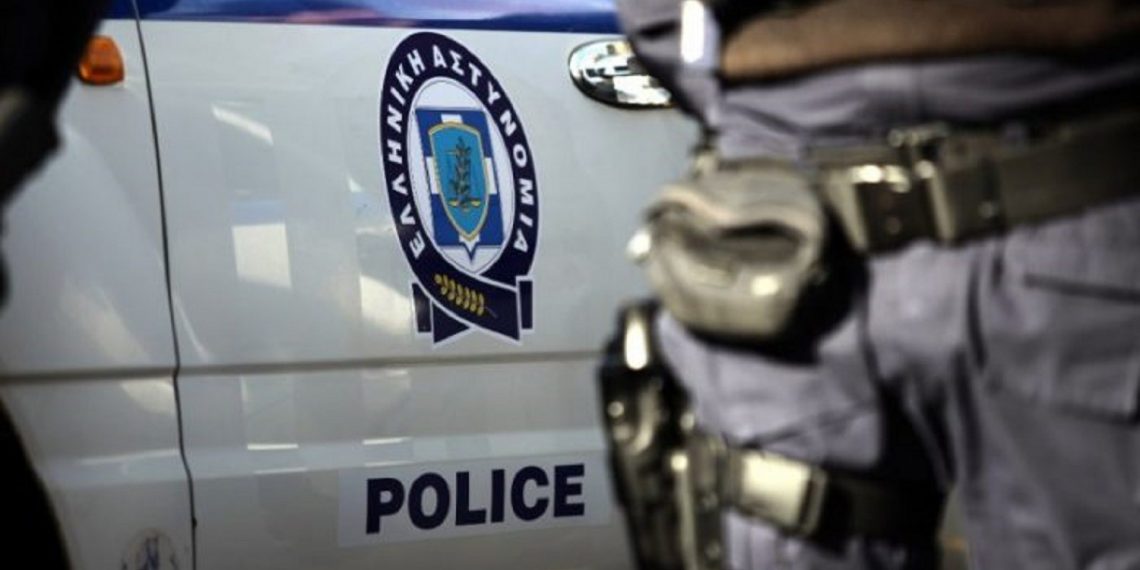 «Ντου» σε οικίες Τρικαλινών και …χειροπέδες σε 3 άτομα