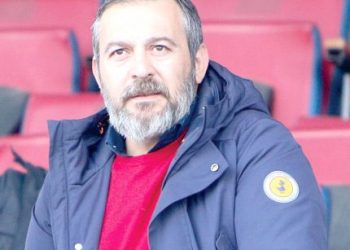 «Βράζει» ο Δημήτρης Μπαταγιάννης που ζητά παραιτήσεις…
