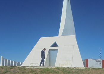 Οι …σκέψεις του Ντίνου