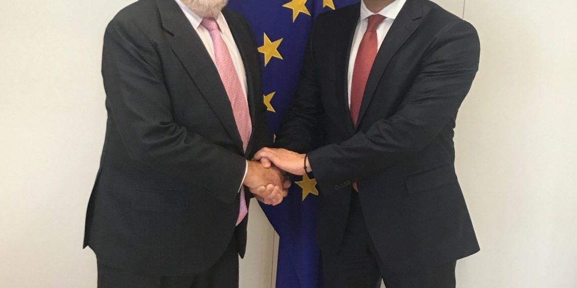 Μεγάλες ευκαιρίες για επενδύσεις στον τομέα της ενεργειακής απόδοσης και στις ΑΠΕ