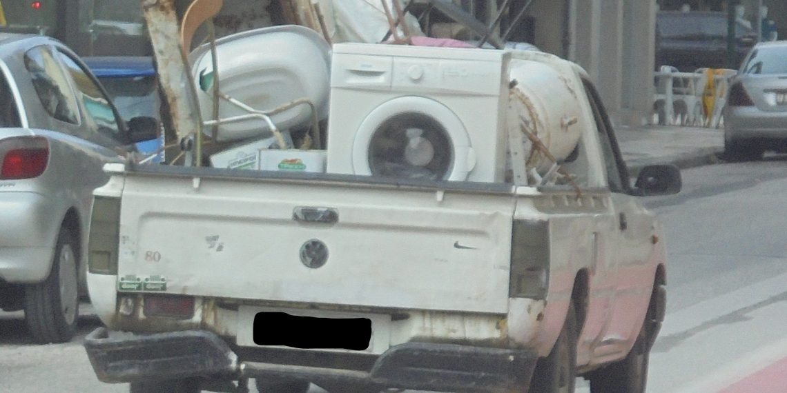 Με κατεύθυνση προς το …Δημαρχείο Τρικάλων