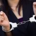 Χειροπέδες σε 35χρονη