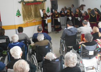 Χριστουγεννιάτικη γιορτή στο Θεραπευτήριο Χρονίων Παθήσεων Τρικάλων