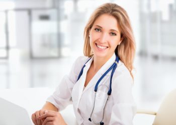 Πρόσβαση στο δημόσιο σύστημα υγείας και χωρίς … «Οικογενειακό Ιατρό»