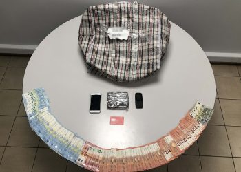 Έβαλε στην … «δουλειά» και την ανήλικη εγγονή της