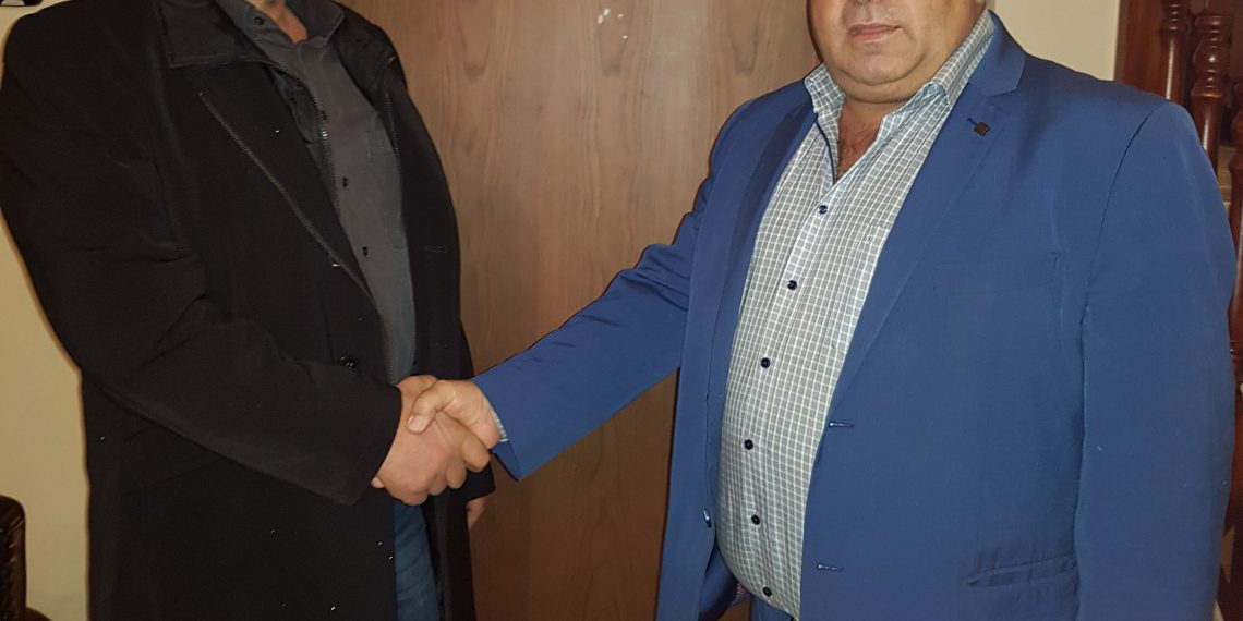 Με Βασίλη Πατσιούρα στην Πιαλεία ο «Πρώτα ο Άνθρωπος»