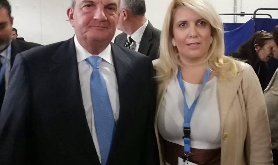 Όλοι με Κυριάκο και η Μάνη με …Κώστα