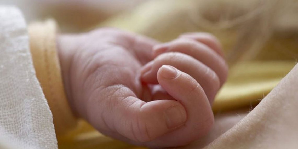 Πήγαν για το μεροκάματο και έχασαν το μωρό τους