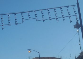 Μέρα μεσημέρι…