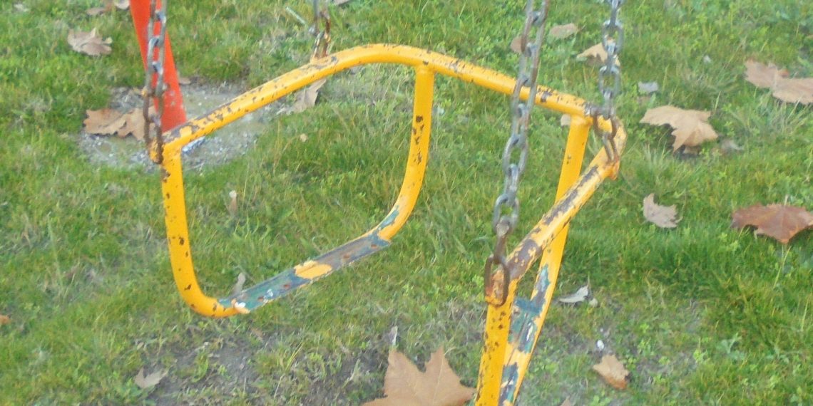 Όταν η «εξυπνάδα» στερεί στα Τρίκαλα το δικαίωμα των παιδιών στο παιχνίδι