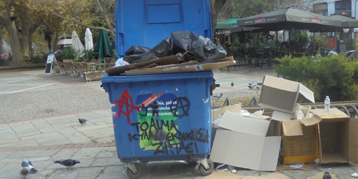 Σε ρυθμούς …εορτών το κέντρο των Τρικάλων