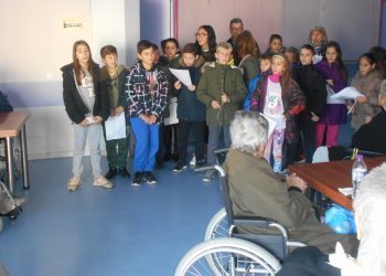 Επίσκεψη στο Θεραπευτήριο για … κάλαντα