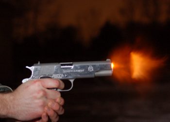 Δύο εν ψυχρώ δολοφονίες μέσα σε λίγες ώρες
