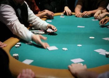 Το … «έστρωσαν» από νωρίς στην Καρδίτσα