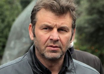 Παραίτηση Γκλέτσου λόγω της «Συμφωνίας των Πρεσπών»