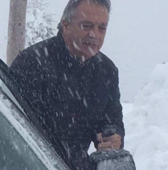 Επιστρέφει….