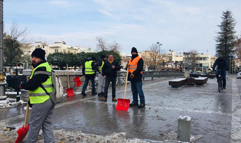 Δήμος Τρικκαίων: Είχε λίγο χιόνι και ρίξαμε αλάτι