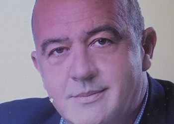 Η …ώρα του Θεόδωρου Χήρα