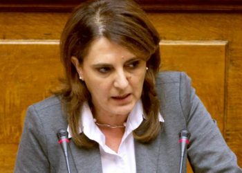 Θα μείνει χωρίς να δει τα …κουμπάκια αλλά θα γευτεί ντόπια …κοψίδια