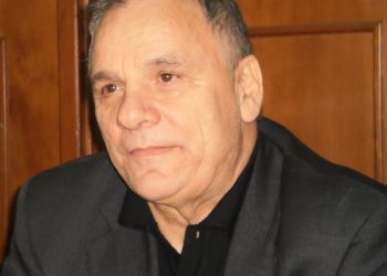 Πριν αλέκτωρ, φωνήσαι…..