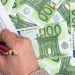 Στους δικούς τους δίνουν δάνεια και στο λαό ειδοποιητήρια κατασχέσεων!!!