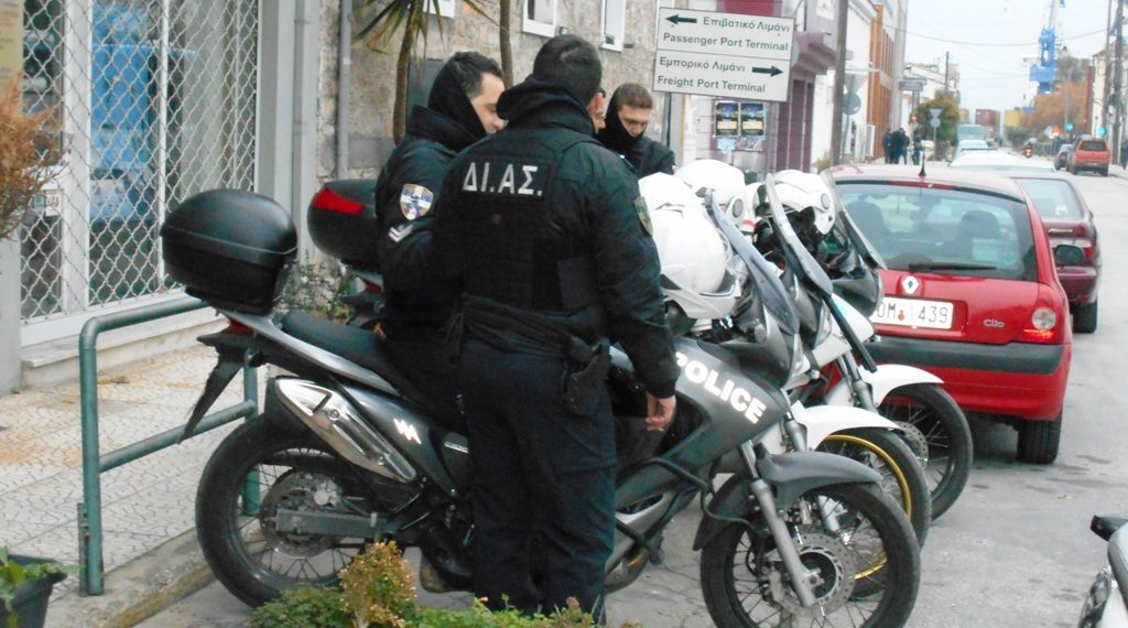 Χειροπέδες σε 25χρονο