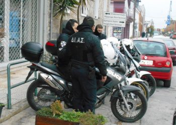 Χειροπέδες σε 25χρονο